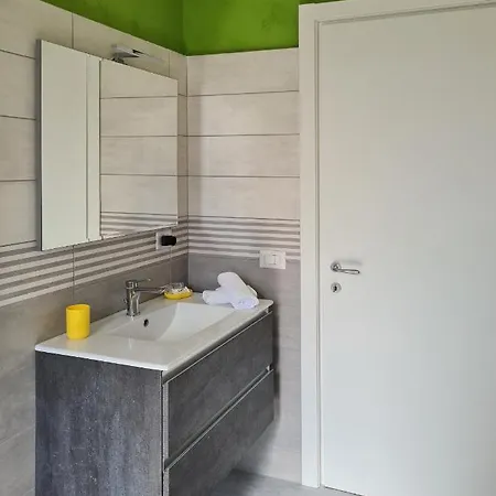 Re Di Appartement *