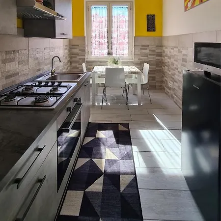 Re Di Apartman