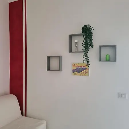 Re Di Apartman